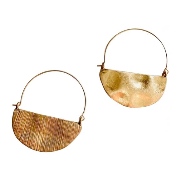 NEW NORDSTROM REVOLVE Gold Hammered Half Circle Disc Hoop Earrings Jewelry Boho - Picture 5 of 10